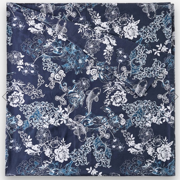 Johnny Was Blue Monday Reversible Quilt Blanket Queen 92x92 NEW $388 - Picture 5 of 5